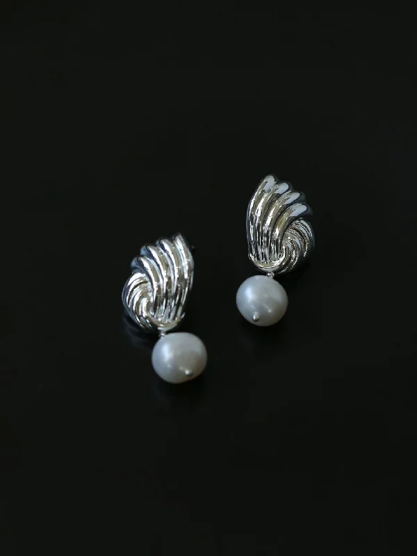 Women’s gemstone stud earrings-Spiral Metal Wind Stripe Pearl Drop Earrings