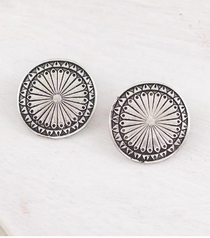 Women’s classic drop earrings-Western Concho Post Earrings