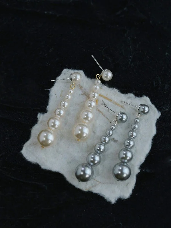 Women’s hoop earrings-Gradient Pearl Drop Earrings