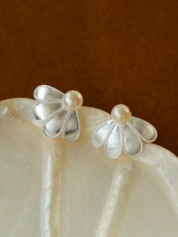 Women’s unique earrings-925 Silver Soma Flower Pearls Earrings