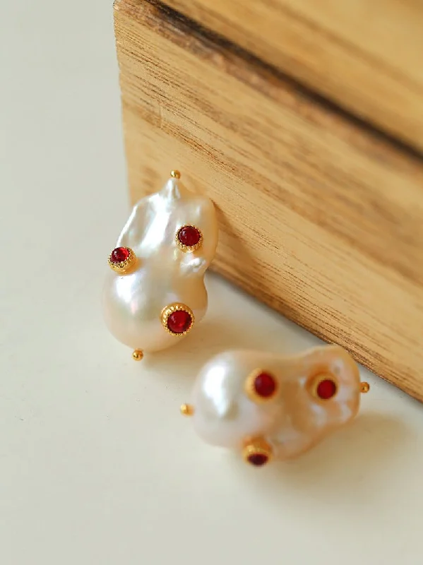 Women’s gold drop earrings-Handcrafted Baroque Pearls Earrings-Red