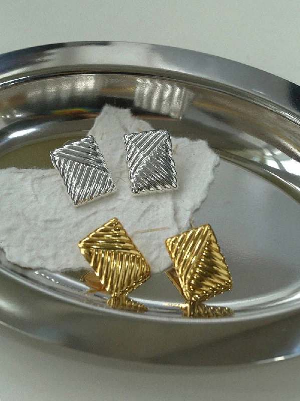 Women’s stud and hoop earrings-Striped Texture Square Metal Earrings