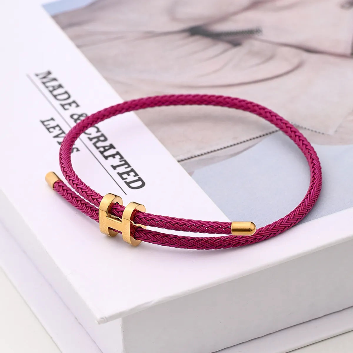 Purplish Red H Buckle Carrying Strap