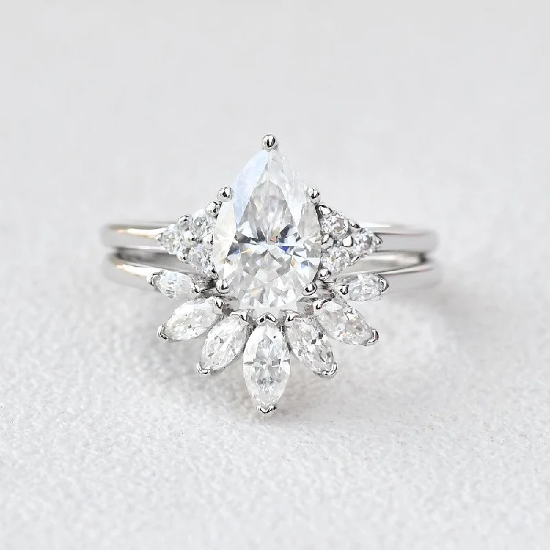 Women’s birthstone diamond rings-Pear Shaped Moissanite White Gold Cluster Ring Set 2pcs