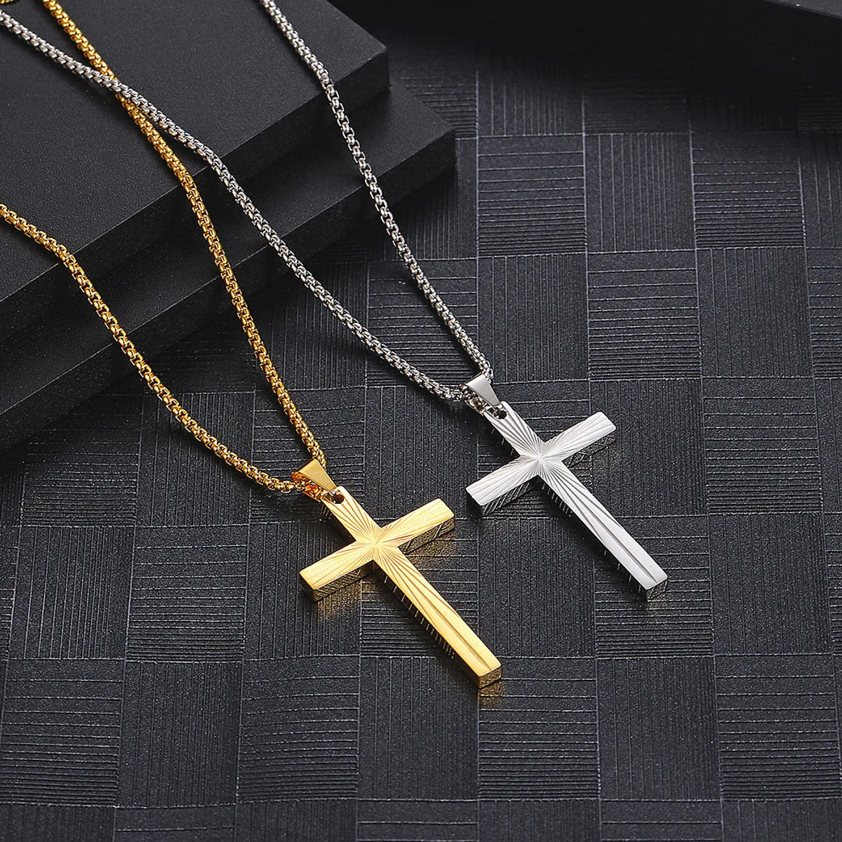 Women’s vintage gold necklaces-Casual Simple Style Cross Titanium Steel Plating Pendant Necklace