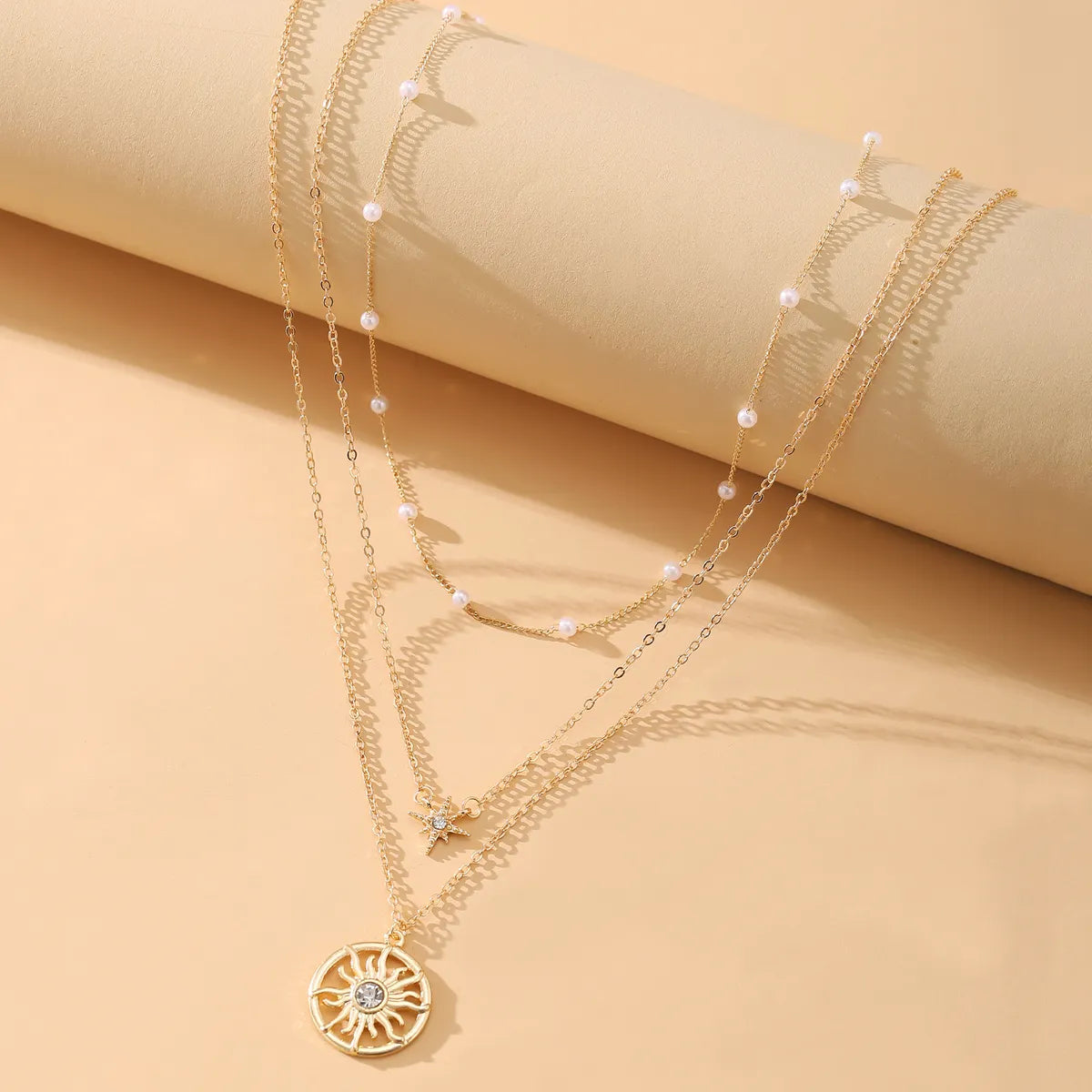 Women’s silver statement necklaces-Sun Pendant Simple Retro Artificial Pearl Multilayer Necklace