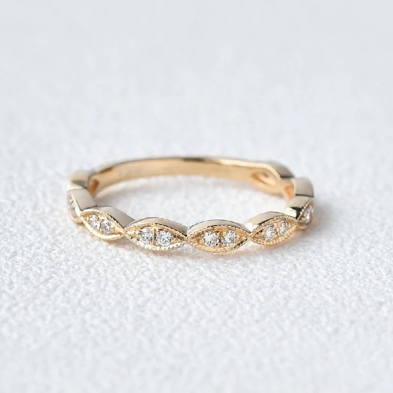 Women’s geometric rings-Moissanite Milgrain Dainty Stacking Ring