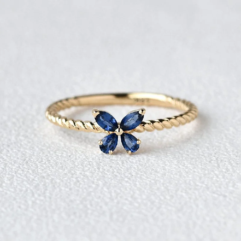 Women’s statement rings-Natural Sapphire Yellow & Rose Gold Ring