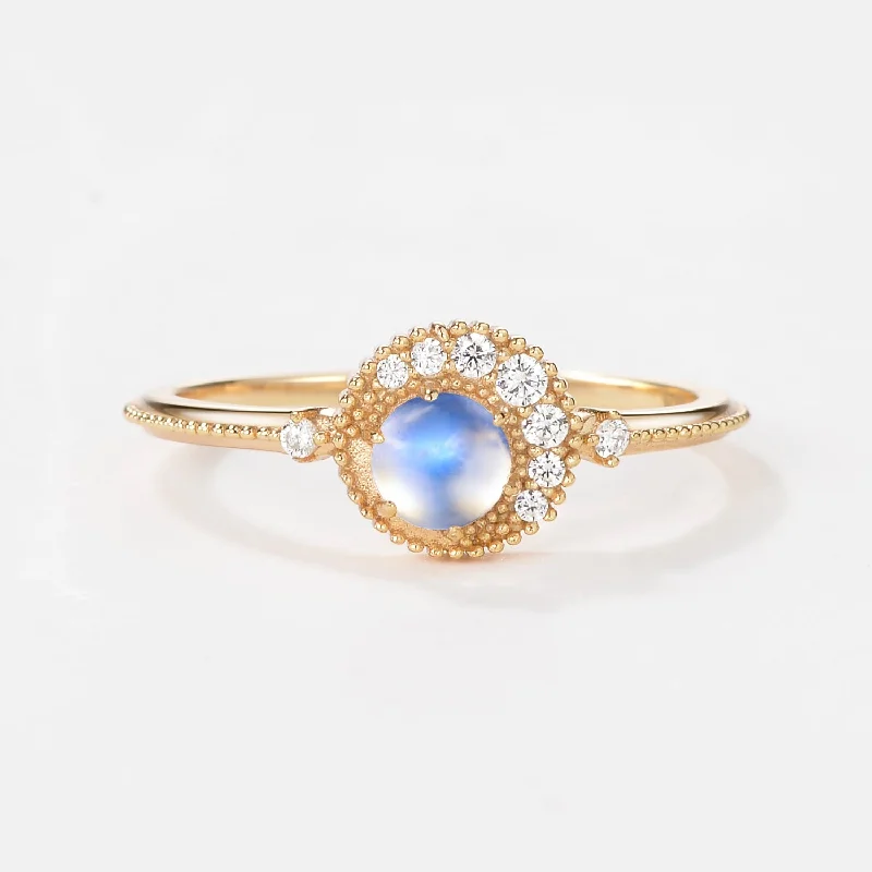 Women’s square-cut rings-Vintage Moonstone Round Cut Half Moon Six-prong Ring