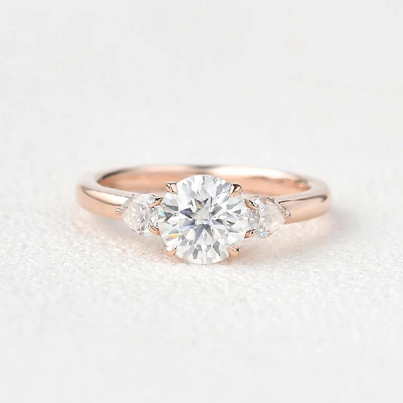 Women’s handmade rings-1ct Roundness Moissanite Rose Gold Ring