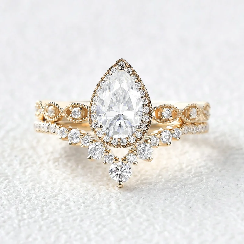 Women’s adjustable diamond rings-Vintage Pear Shaped Moissanite Yellow Gold Ring Set 2pcs