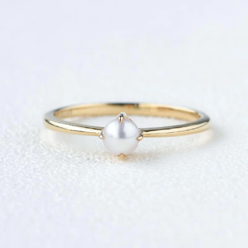 Women’s diamond eternity rings-4 Prongs Yellow Gold Akoya Pearl Ring