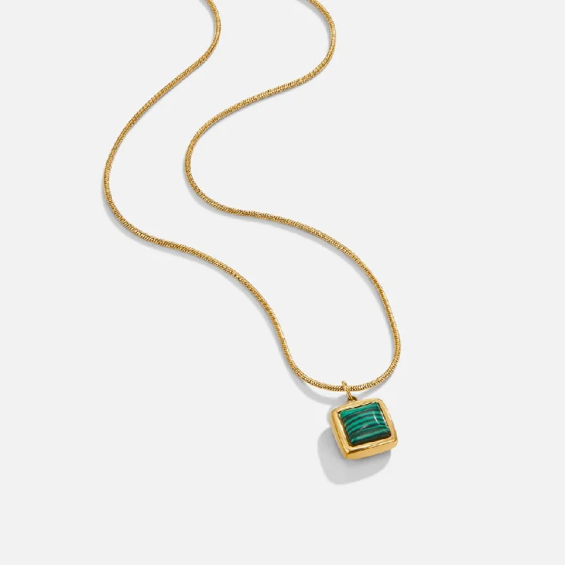 Women’s stackable necklaces-Riva Malachite Green Pendant Necklace