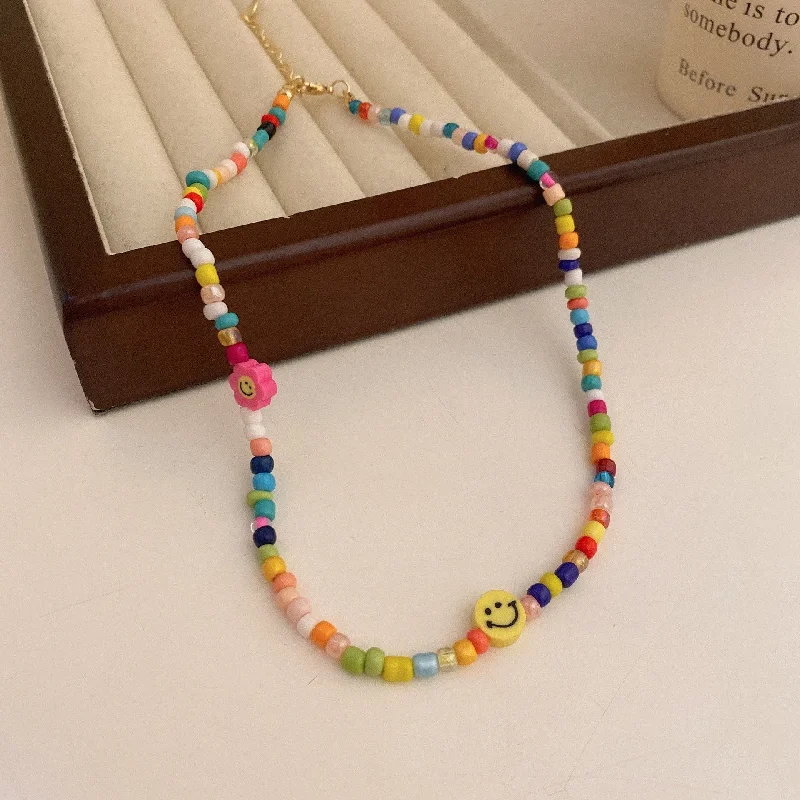 13 Colorful Smiley Flower Necklace