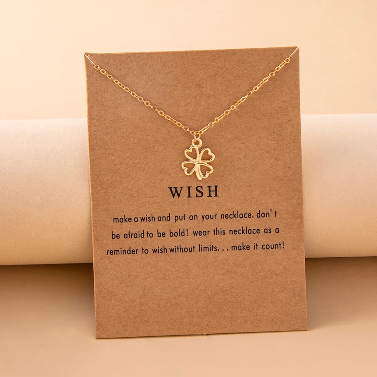 Women’s wide band necklaces-Simple Style Four Leaf Clover Heart Shape Alloy Valentine'S Day Women's Pendant Necklace