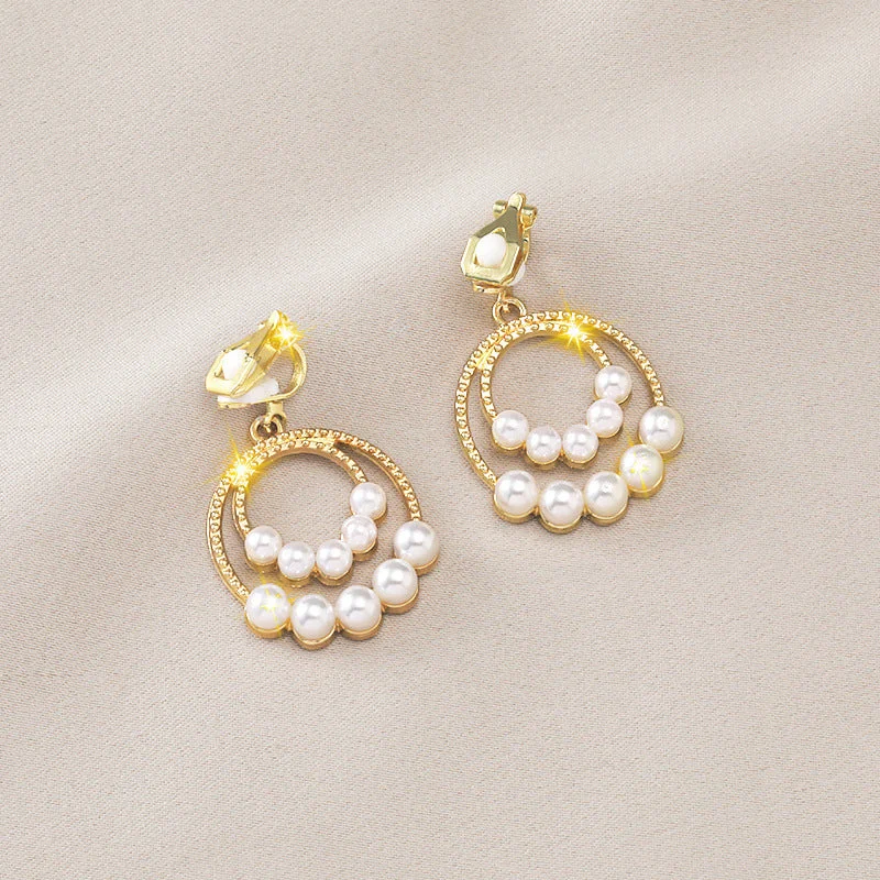 Double Layer Hoop and Pearl Ear Clip