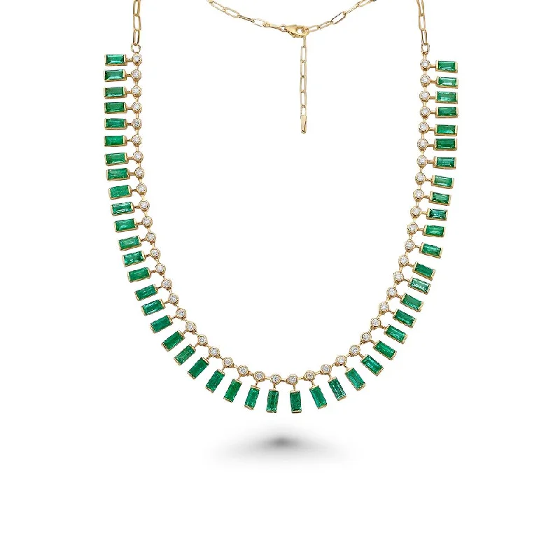 Women’s multi-stone necklaces-Diamond & Dangling Emerald Cut Emerald Choker Necklace (18.55 ct.) in 14K Gold