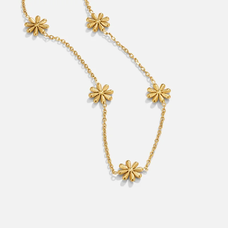 Women’s diamond necklaces-Flower Power 18K Gold Necklace