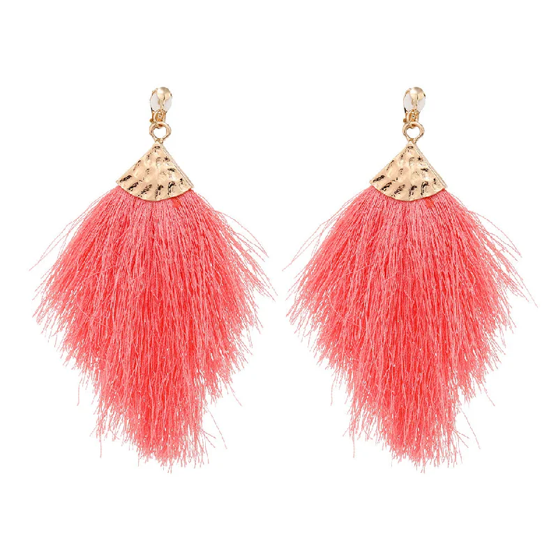 Tassel Five (Ear Clip)