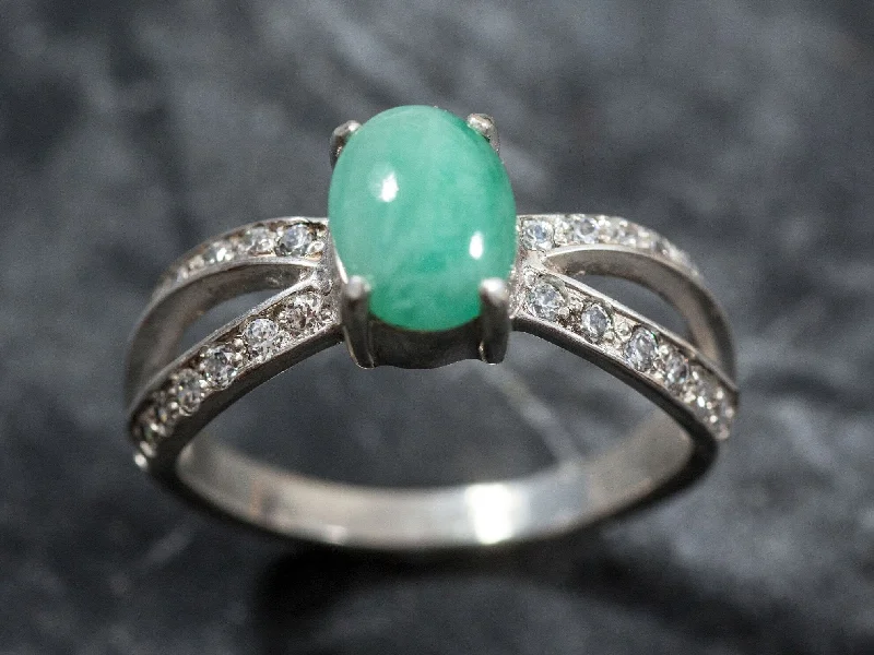 Women’s vintage diamond engagement rings-Emerald Engagement Ring - Classy Emerald Ring - Green Vintage Ring