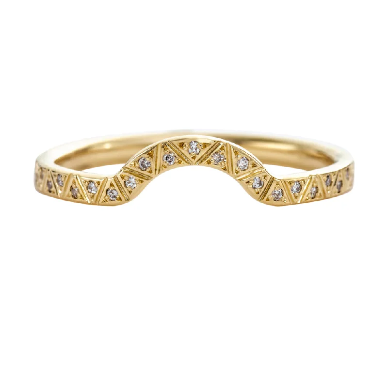 Women’s antique rings-Curved Eternity Ring with Engraved Geometric Pattern