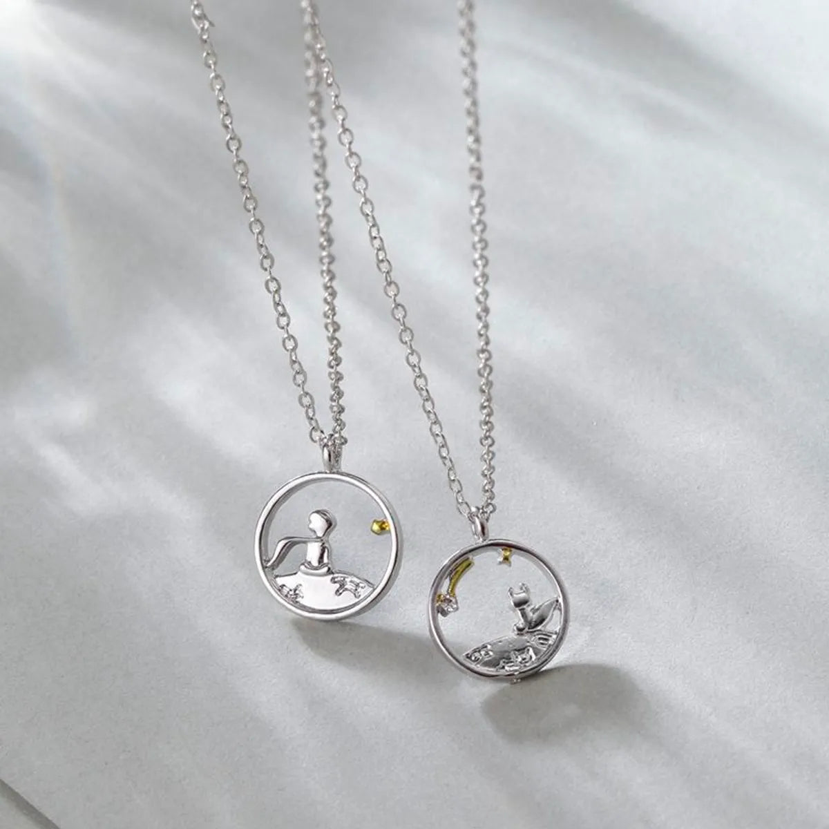 Women’s personalized necklaces-Simple Style Cartoon Fox Alloy Plating Unisex Pendant Necklace 1 Piece