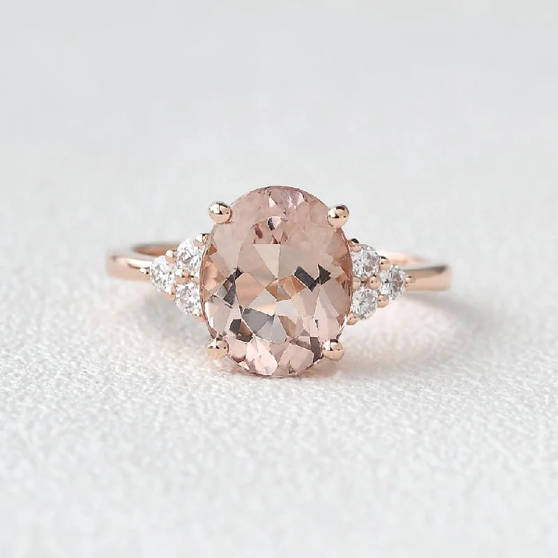 Women’s sleek modern rings-3.0ct Oval Morganite Classic Vintage Ring