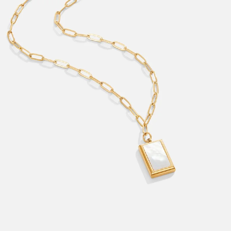 Women’s personalized name necklaces-Freya Shell Gold Necklace