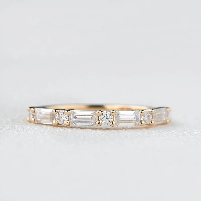 Women’s anniversary diamond rings-Moissanite Band Yellow Gold  Antique Ring