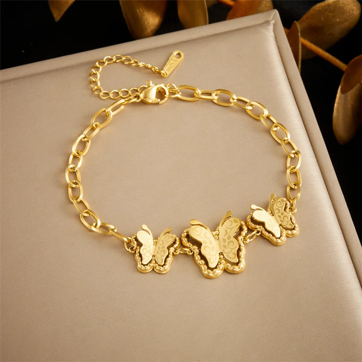 Women’s adjustable bracelets-Vintage Style Butterfly 304 Stainless Steel 18K Gold Plated Bracelets In Bulk