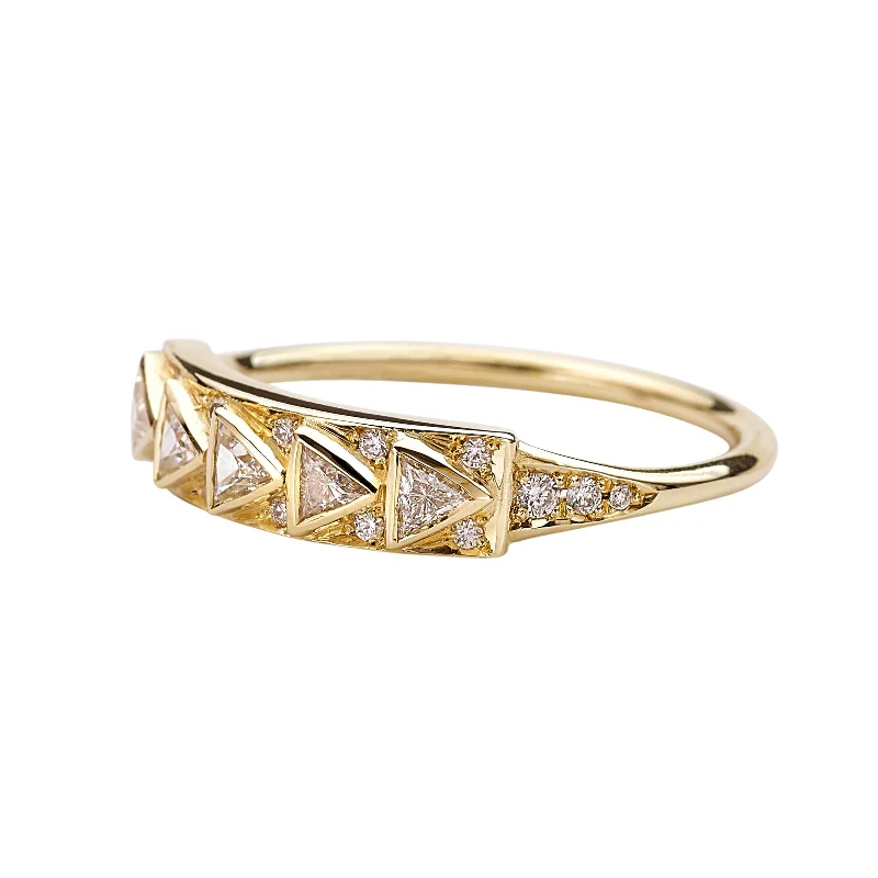 Women’s handmade gemstone rings-Geometric Bar Ring with Triangle Cut Diamonds in 18k Solid Gold